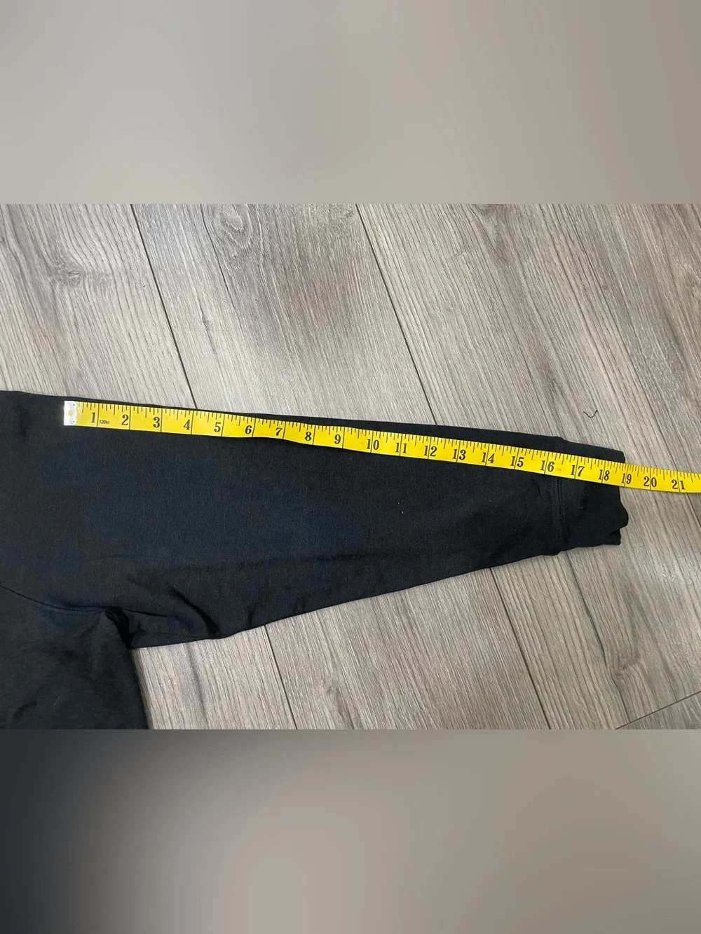 Vuori Women's Halo Oversized‎ Hoodie Size Small